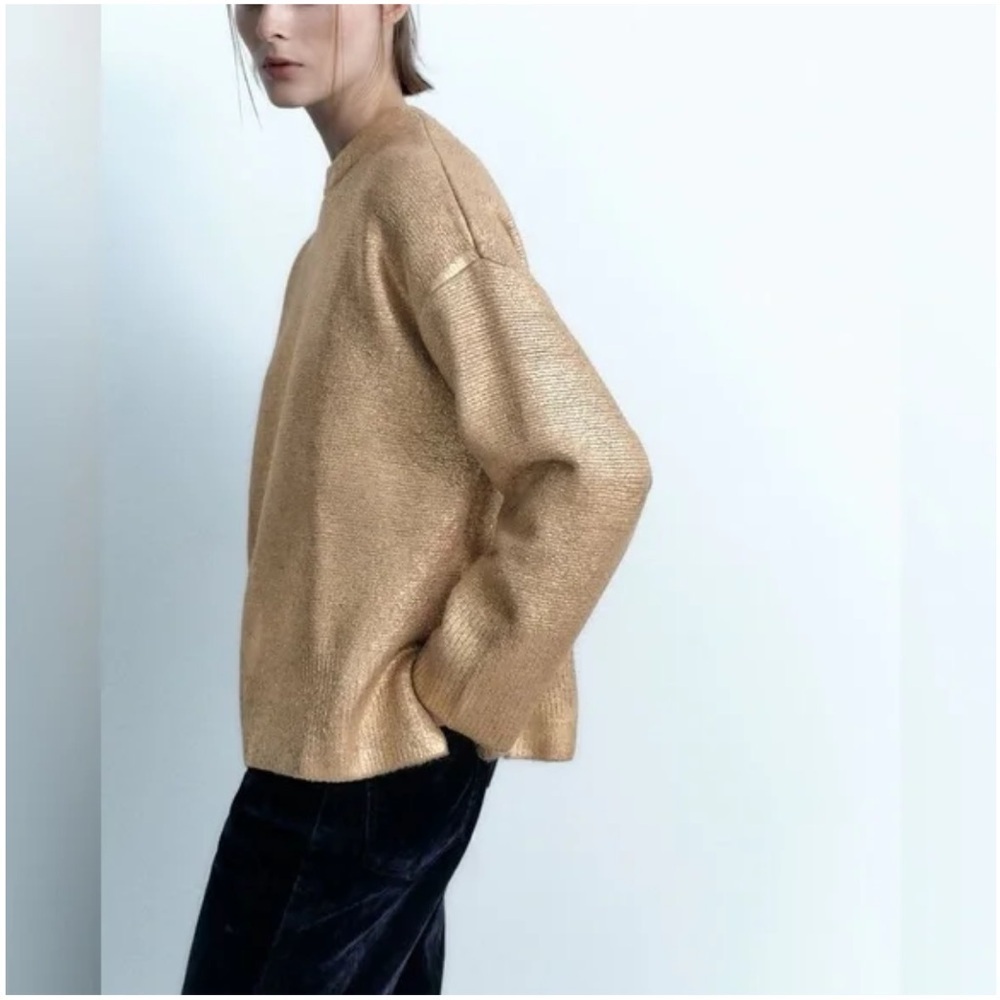 SOLD Zara foil knit gold metallic sweater size medium oversized - Picture 4 of 16